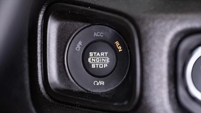 2026 Jeep JT Gladiator - Image 28 of 31