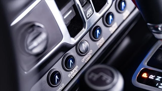 2026 Jeep JT Gladiator - Image 30 of 31