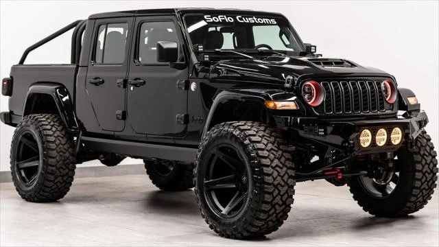 2026 Jeep JT Gladiator - Image 5 of 31