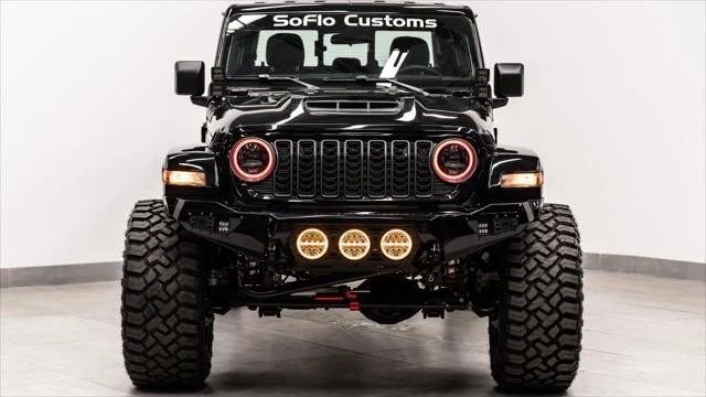 2026 Jeep JT Gladiator - Image 4 of 31