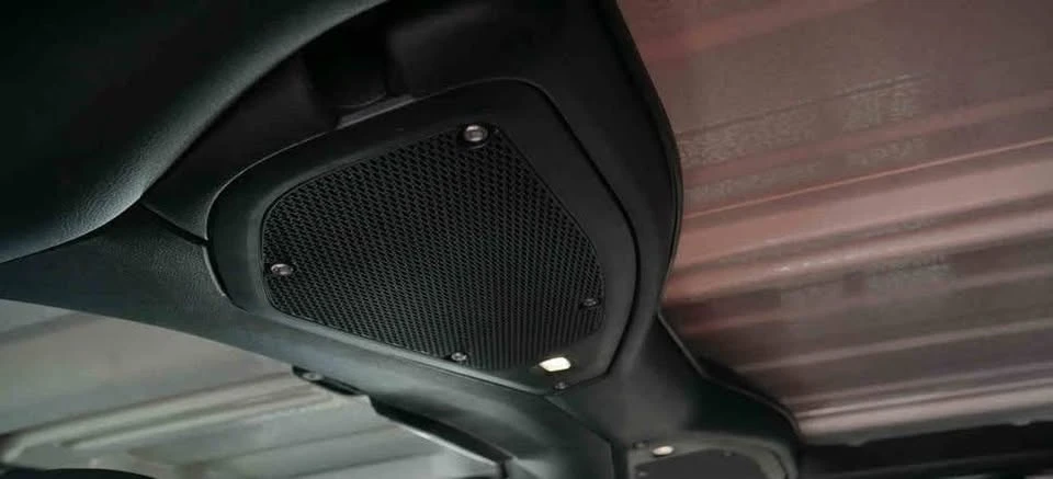 2026 Jeep JT Gladiator - Image 10 of 16