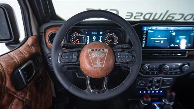 2026 Jeep JT Gladiator - Image 10 of 21