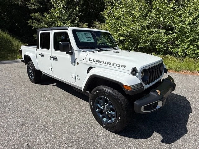 2026 Jeep JT Gladiator - Image 5 of 31