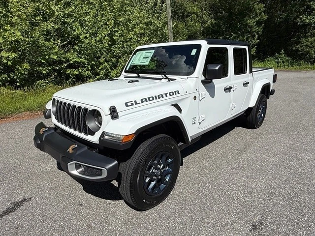 2026 Jeep JT Gladiator - Image 3 of 31