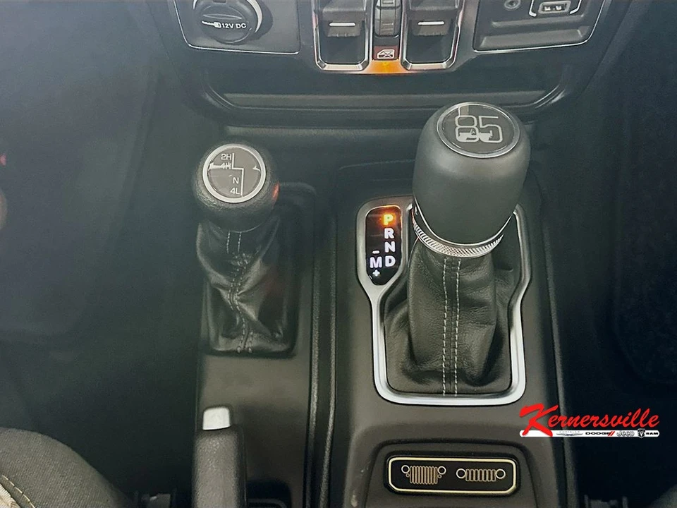 2026 Jeep JT Gladiator - Image 12 of 21