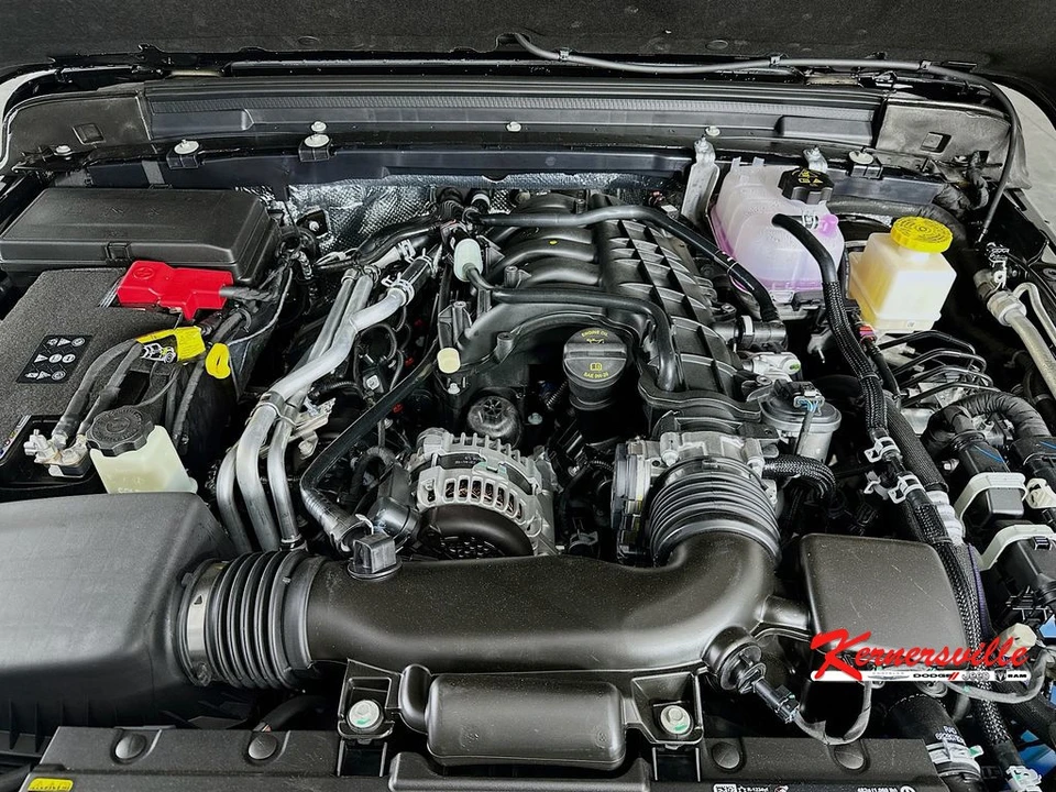 2026 Jeep JT Gladiator - Image 17 of 21
