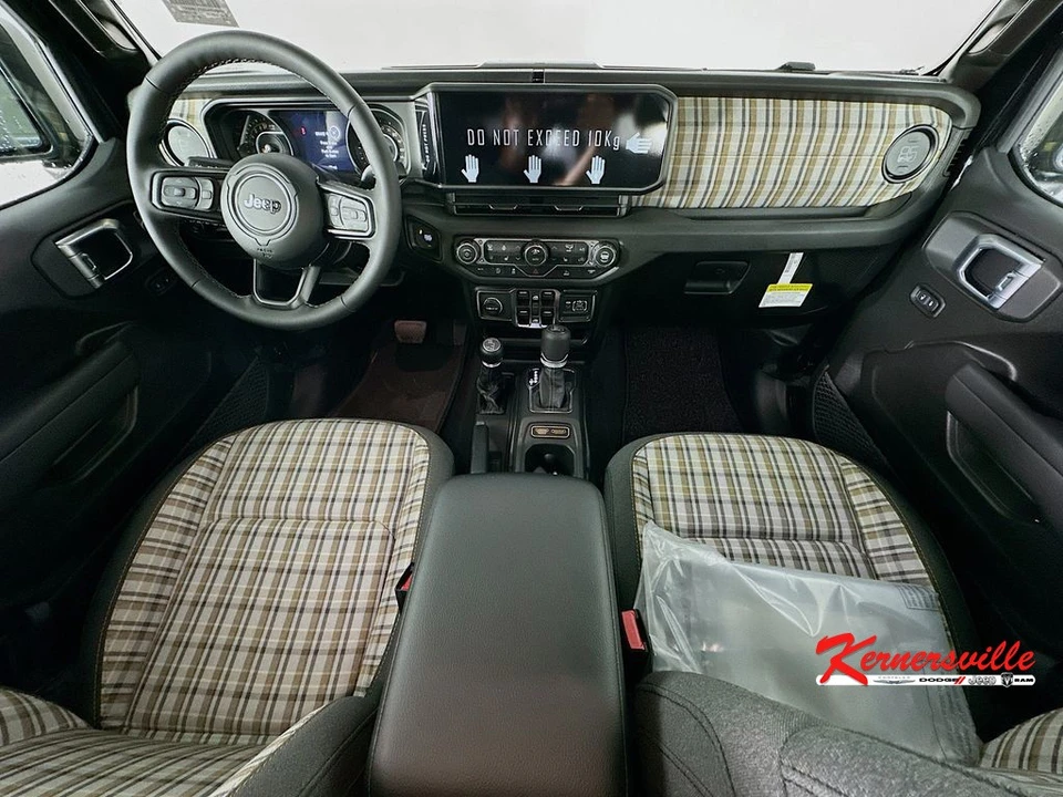 2026 Jeep JT Gladiator - Image 9 of 21