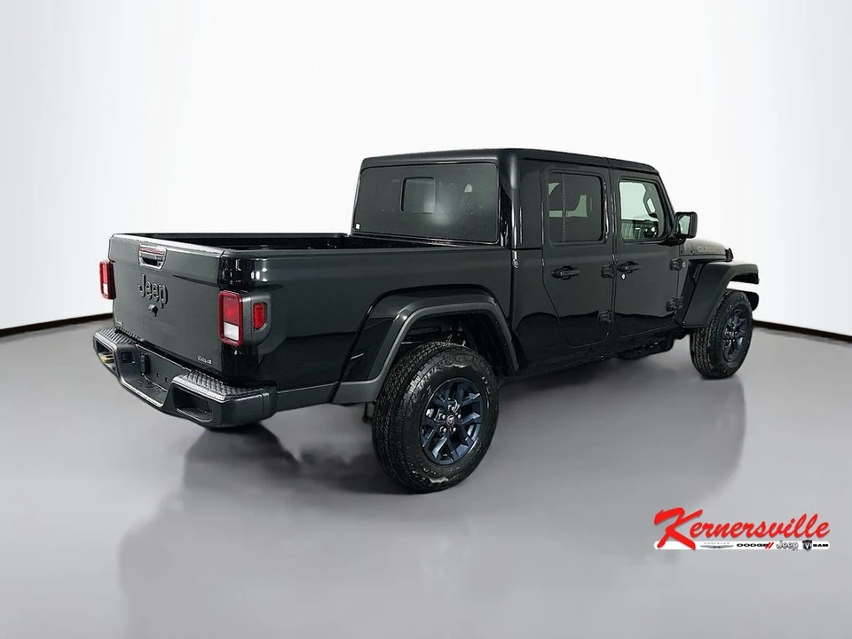 2026 Jeep JT Gladiator - Image 7 of 21