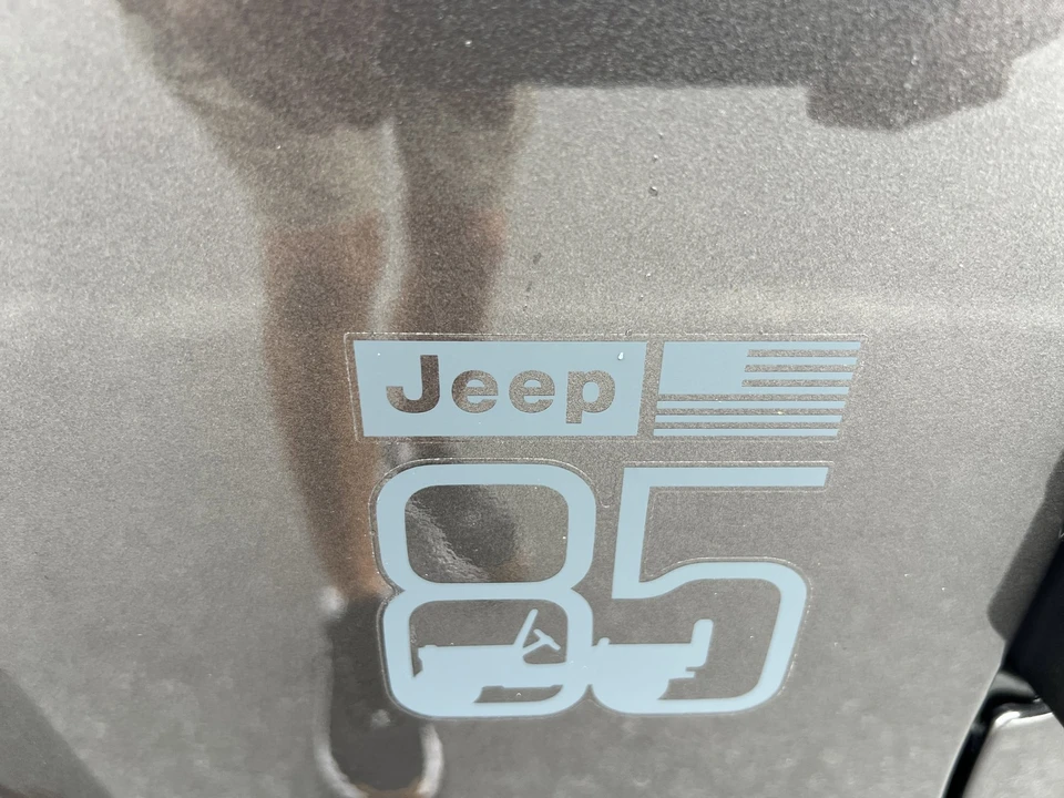 2026 Jeep JT Gladiator - Image 8 of 31