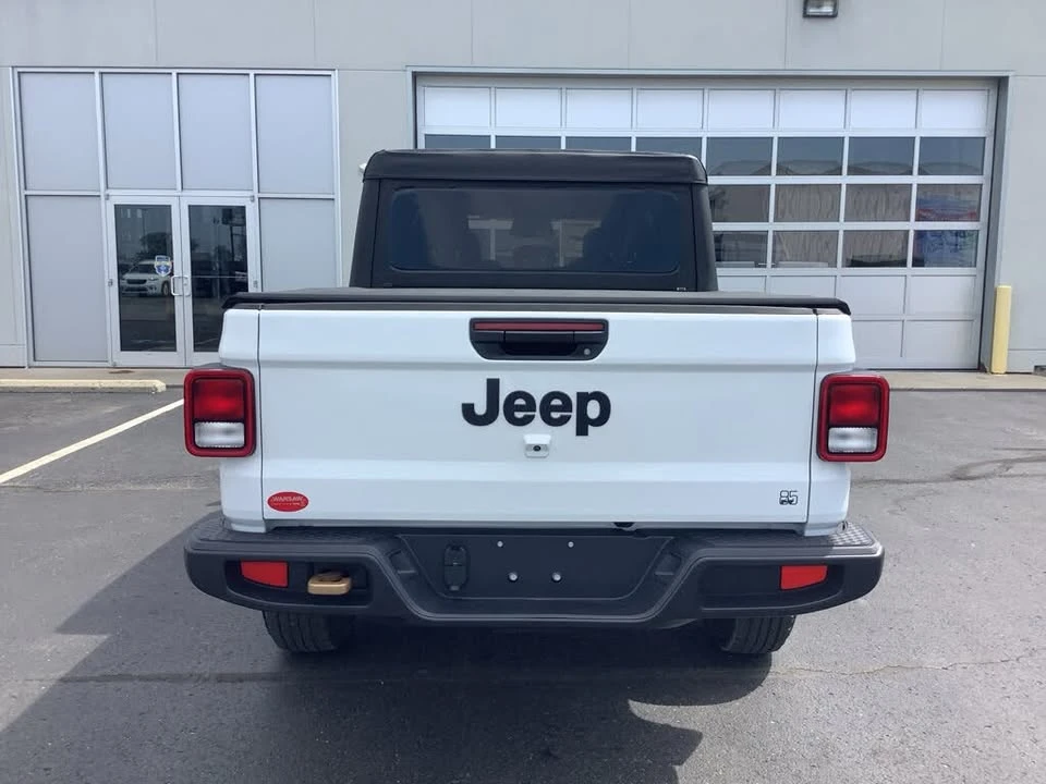 2026 Jeep JT Gladiator - Image 6 of 20