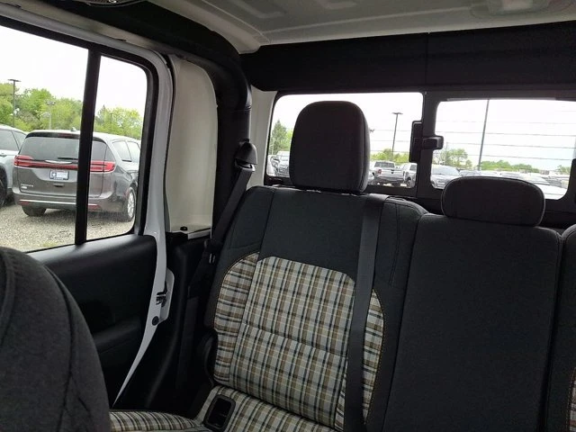 2026 Jeep JT Gladiator - Image 12 of 20