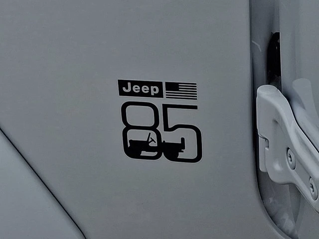 2026 Jeep JT Gladiator - Image 19 of 20