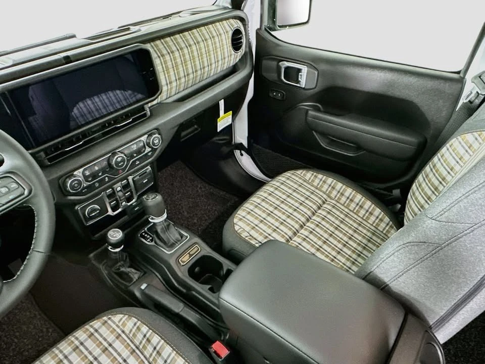 2026 Jeep JT Gladiator - Image 20 of 20