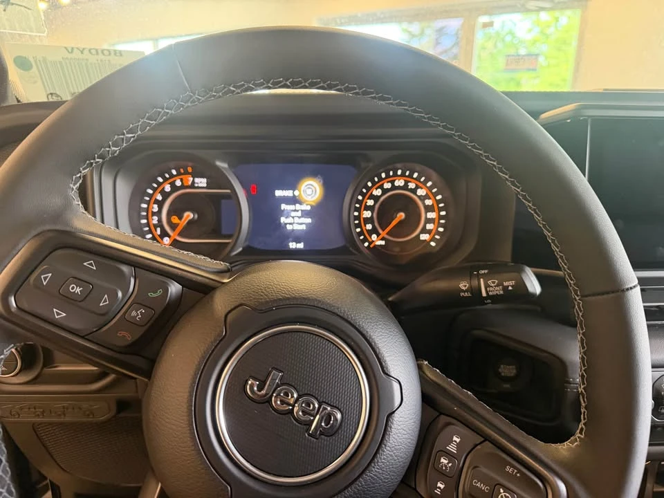 2026 Jeep JT Gladiator - Image 6 of 13