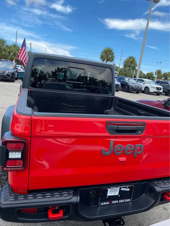 2026 Jeep JT Gladiator - Image 5 of 5