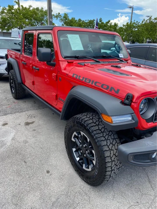 2026 Jeep JT Gladiator - Image 3 of 5