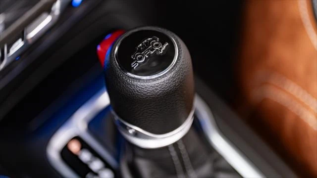 2026 Jeep JT Gladiator - Image 23 of 31