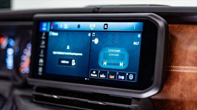 2026 Jeep JT Gladiator - Image 19 of 31