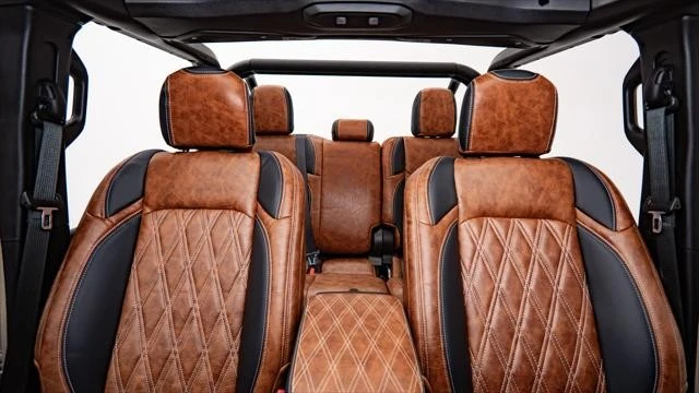 2026 Jeep JT Gladiator - Image 3 of 31