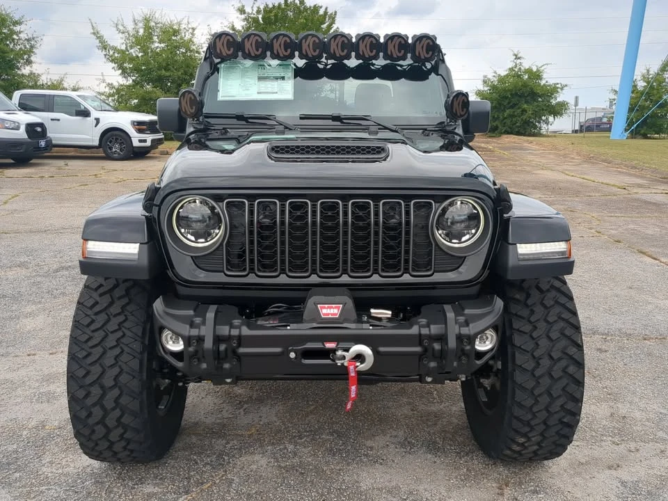 2026 Jeep JT Gladiator - Image 7 of 19