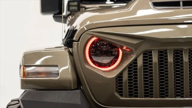 2026 Jeep JT Gladiator - Image 14 of 28