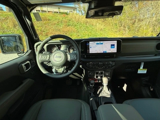 2026 Jeep JT Gladiator - Image 14 of 21