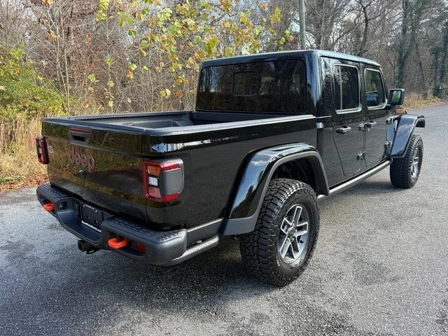 2026 Jeep JT Gladiator - Image 7 of 21
