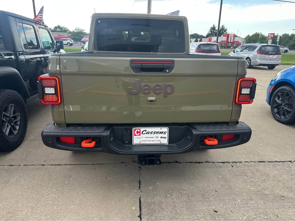 2026 Jeep JT Gladiator - Image 4 of 12