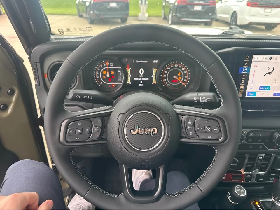 2026 Jeep JT Gladiator - Image 8 of 12