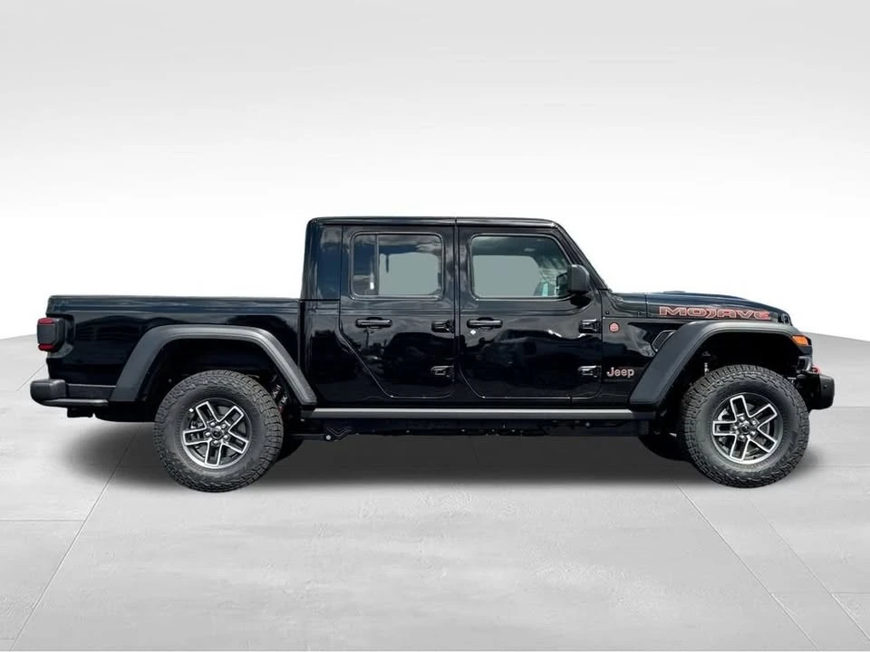2026 Jeep JT Gladiator - Image 8 of 20