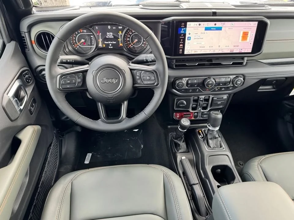 2026 Jeep JT Gladiator - Image 17 of 20