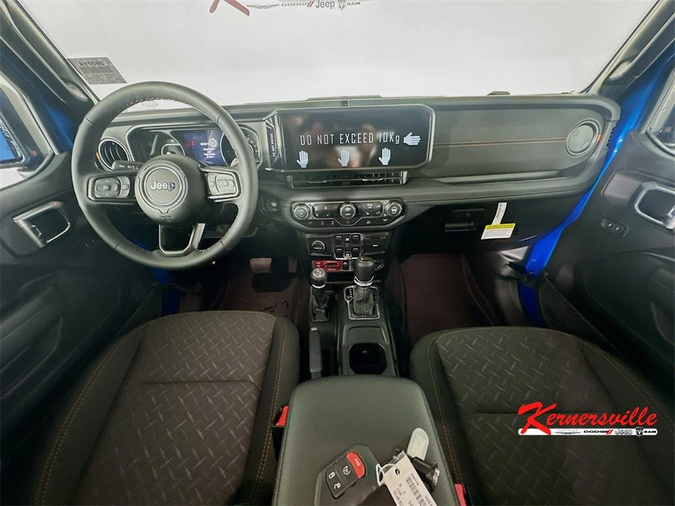 2026 Jeep JT Gladiator - Image 9 of 12