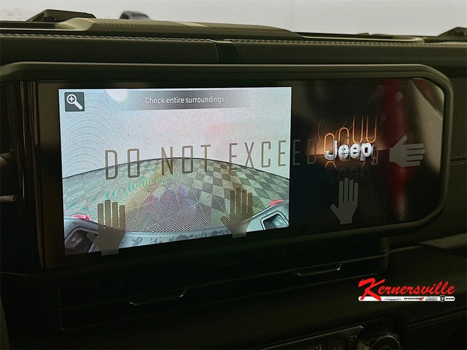 2026 Jeep JT Gladiator - Image 15 of 21