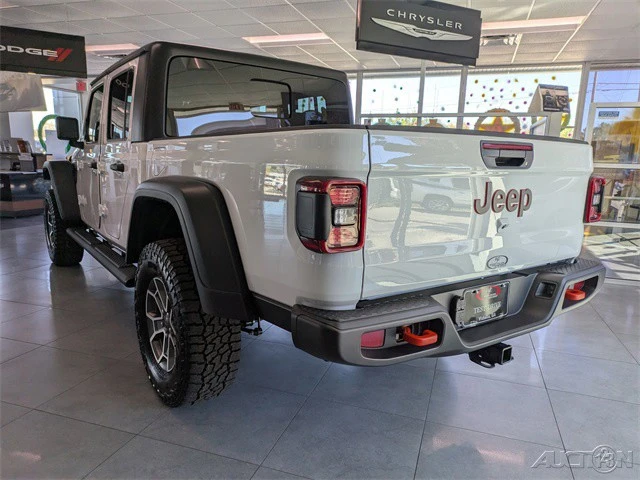 2026 Jeep JT Gladiator - Image 6 of 12