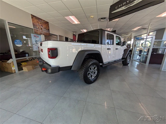 2026 Jeep JT Gladiator - Image 4 of 12