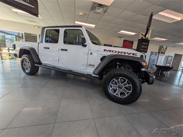 2026 Jeep JT Gladiator - Image 2 of 12