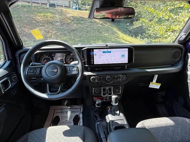 2026 Jeep JT Gladiator - Image 12 of 29