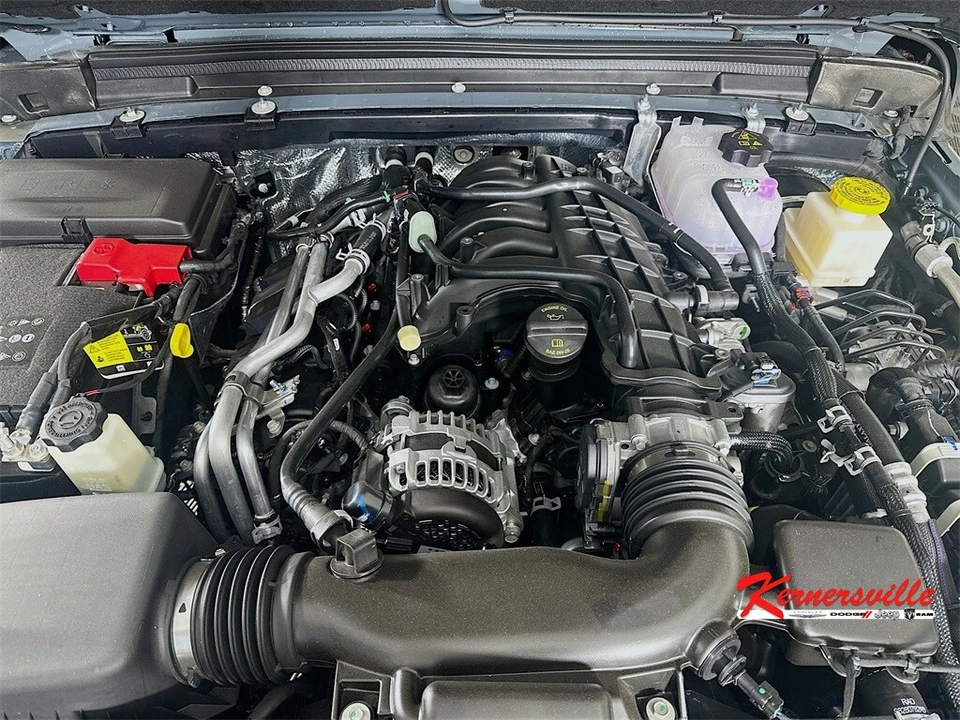 2026 Jeep JT Gladiator - Image 18 of 21