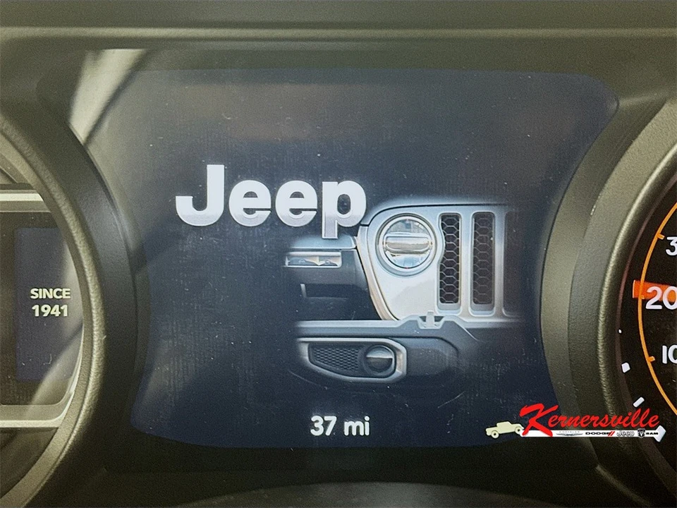 2026 Jeep JT Gladiator - Image 11 of 21