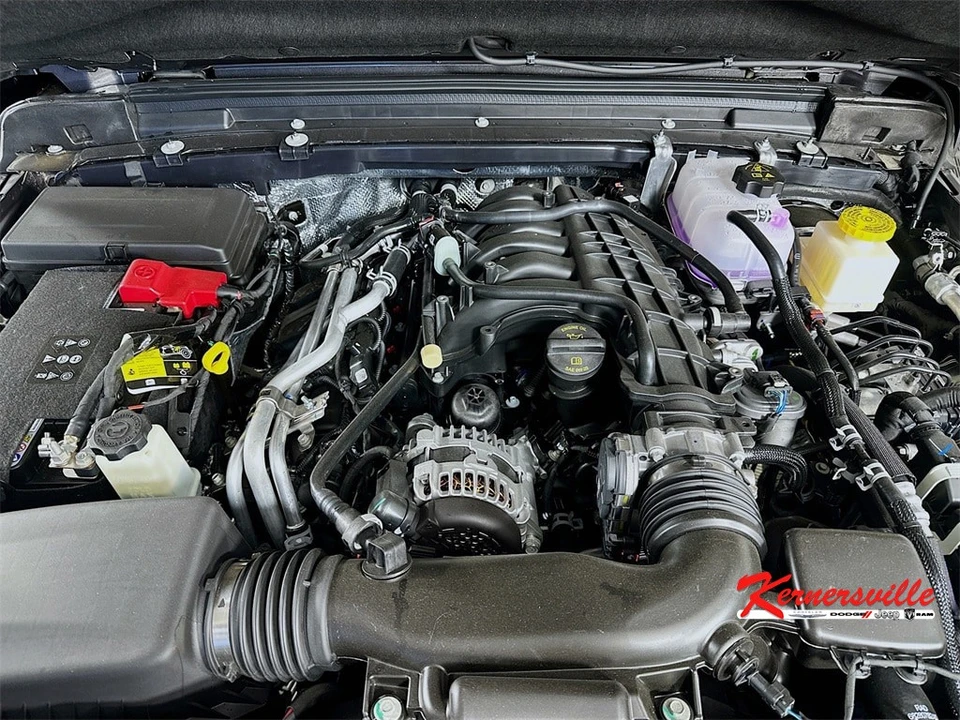 2026 Jeep JT Gladiator - Image 18 of 21