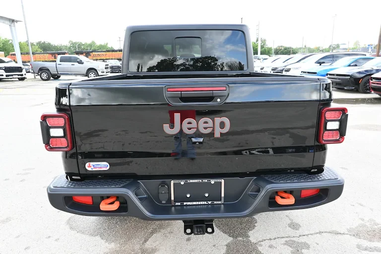 2026 Jeep JT Gladiator - Image 8 of 8