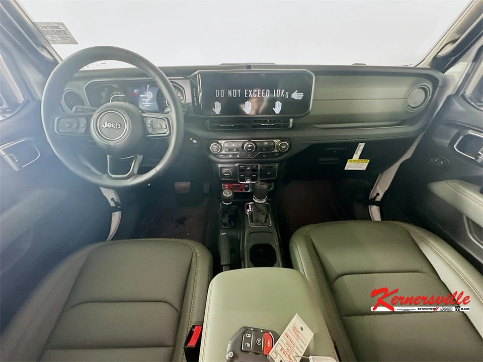 2026 Jeep JT Gladiator - Image 9 of 21