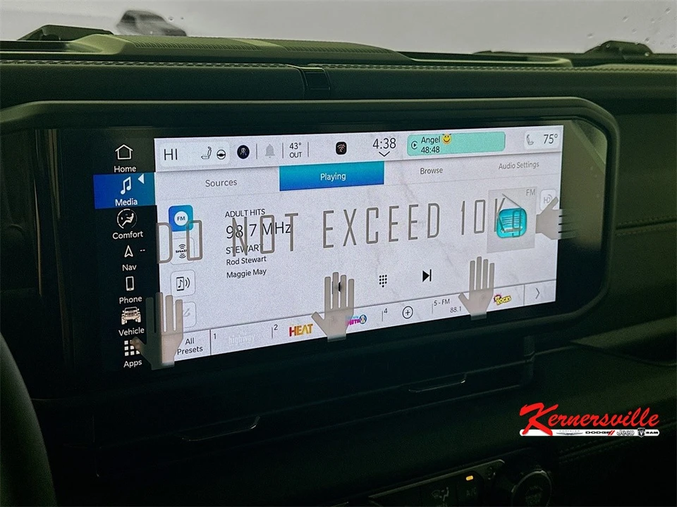 2026 Jeep JT Gladiator - Image 13 of 21