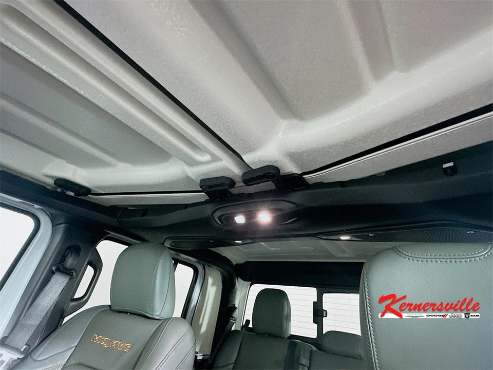 2026 Jeep JT Gladiator - Image 14 of 21