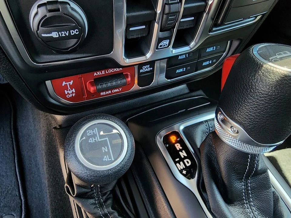2026 Jeep JT Gladiator - Image 12 of 31