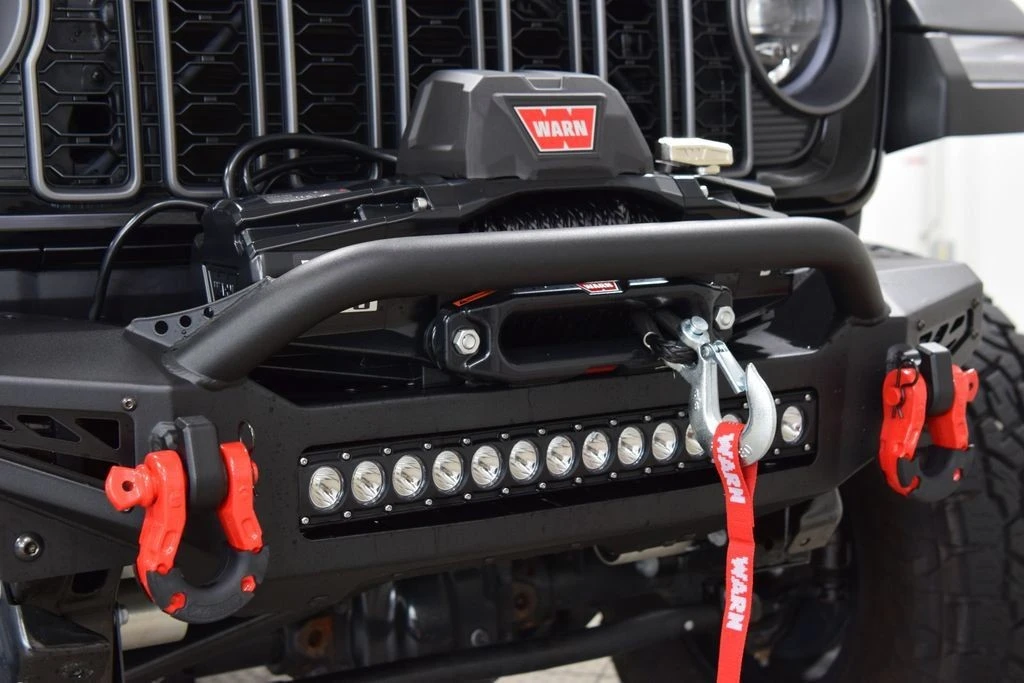 2026 Jeep JT Gladiator - Image 14 of 31