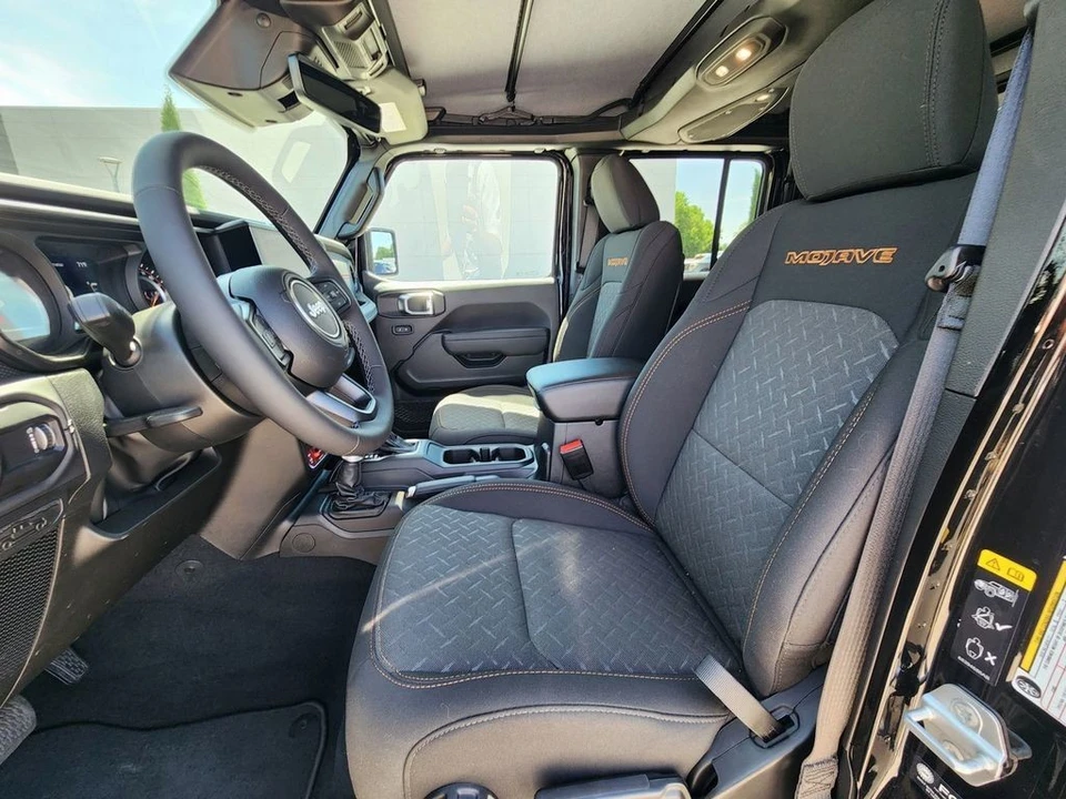 2026 Jeep JT Gladiator - Image 22 of 31