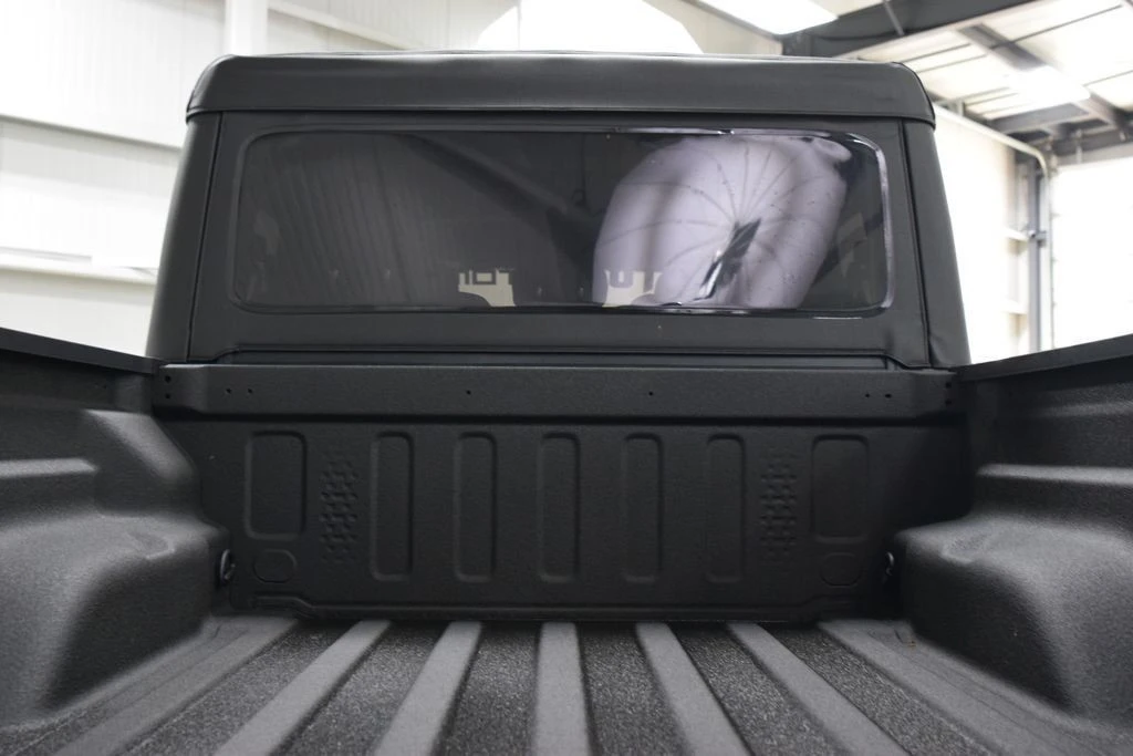 2026 Jeep JT Gladiator - Image 22 of 31