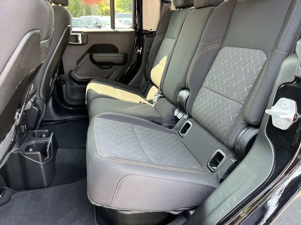 2026 Jeep JT Gladiator - Image 20 of 20