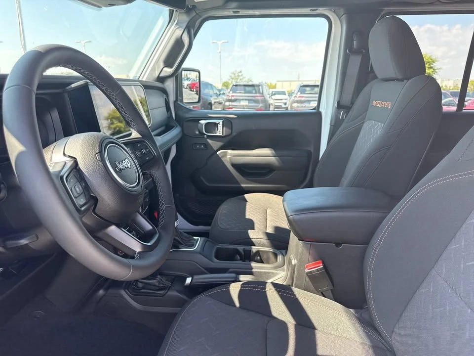 2026 Jeep JT Gladiator - Image 10 of 20